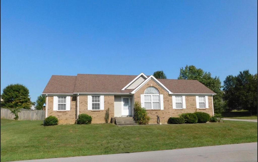 100 Harp Court, Georgetown, KY 40324