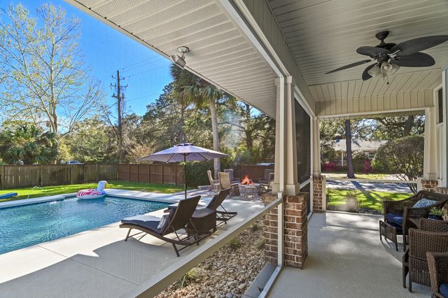 340 SE Elliott Road, Fort Walton Beach, FL 32548