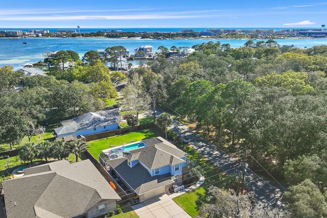 340 SE Elliott Road, Fort Walton Beach, FL 32548