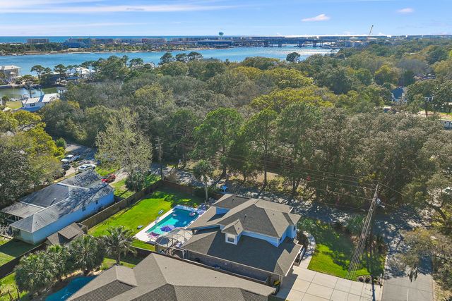 340 SE Elliott Road, Fort Walton Beach, FL 32548