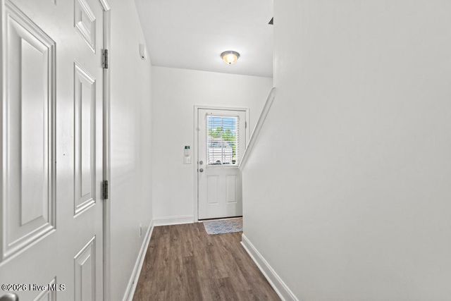 359 S Stingray Lane, Sneads Ferry, NC 28460