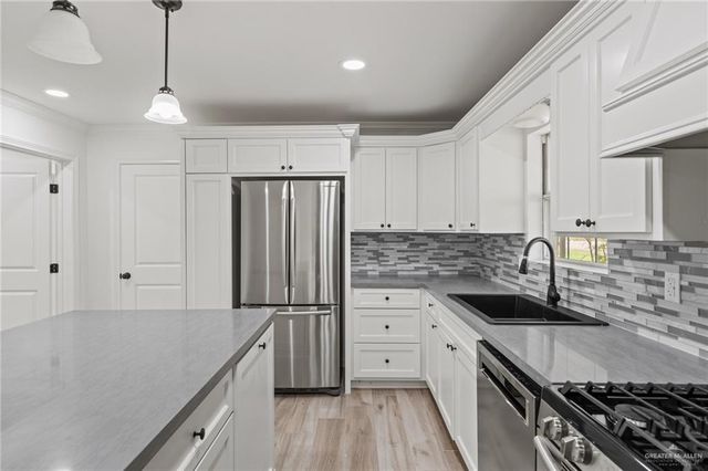 700 Kiester Lane, La Feria, TX 78559