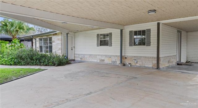 700 Kiester Lane, La Feria, TX 78559