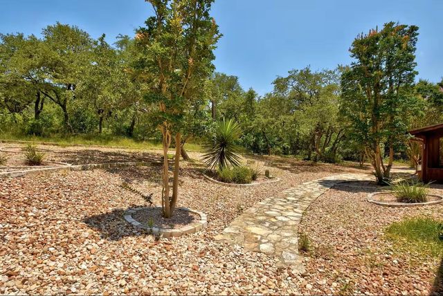 901 Thompson Ranch RD, Wimberley, TX 78676