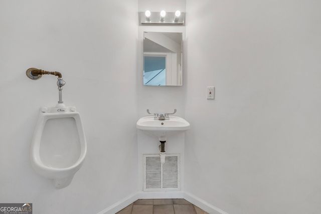 307 Montrose Drive, Mcdonough, GA 30253