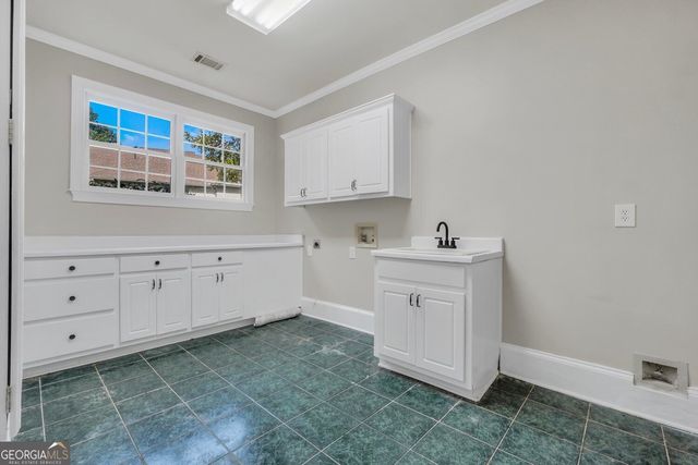 307 Montrose Drive, Mcdonough, GA 30253