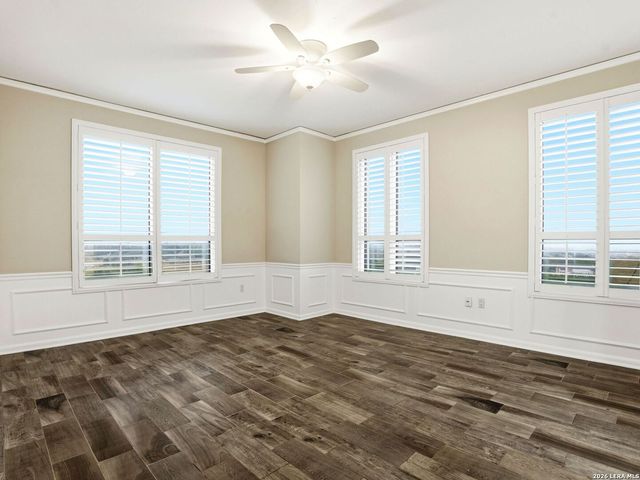 1 Towers Park Ln Apt 1007, San Antonio, TX 78209