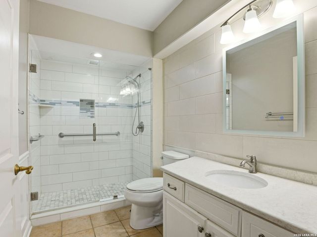 1 Towers Park Ln Apt 1007, San Antonio, TX 78209