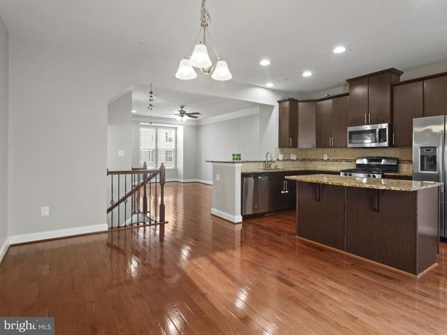 7308 SUMMIT ROCK RD, Elkridge, MD 21075