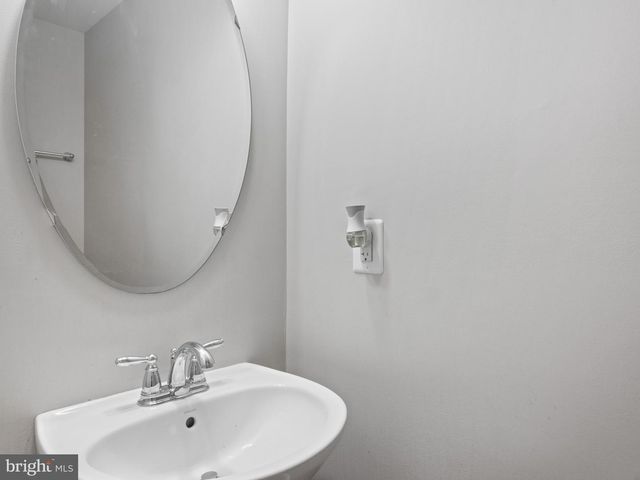 7308 SUMMIT ROCK RD, Elkridge, MD 21075