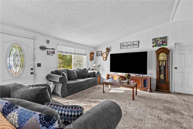 33945 Red Mountain, Hemet, CA 92544