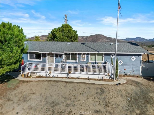 33945 Red Mountain, Hemet, CA 92544