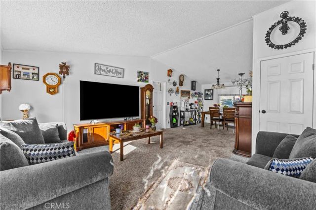 33945 Red Mountain, Hemet, CA 92544