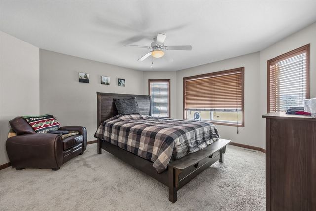 3314 35th Avenue, Marion, IA 52302