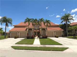 6580 Huntington Lakes CIR 202, Naples, FL 34119