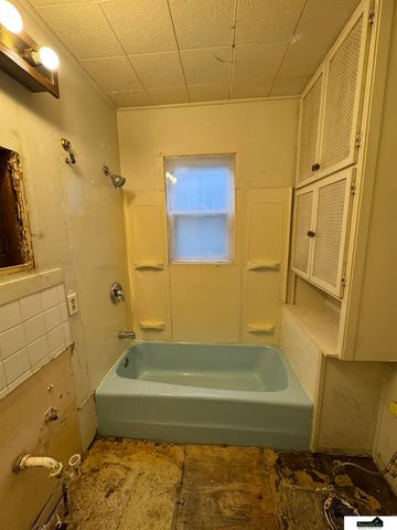 429 G Street, Lincoln, NE 68508