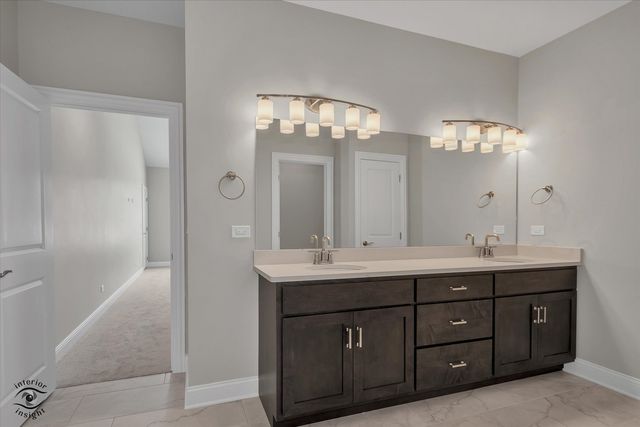 19209 Buncrana Circle, Tinley Park, IL 60487