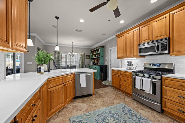 17640 NW 253RD DRIVE, High Springs, FL 32643