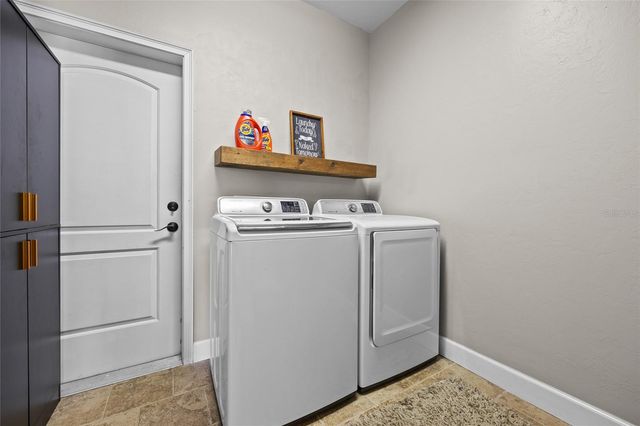 17640 NW 253RD DRIVE, High Springs, FL 32643