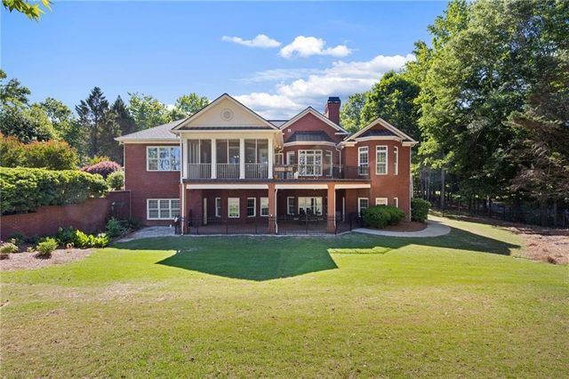 5222 Legends Drive, Braselton, GA 30517