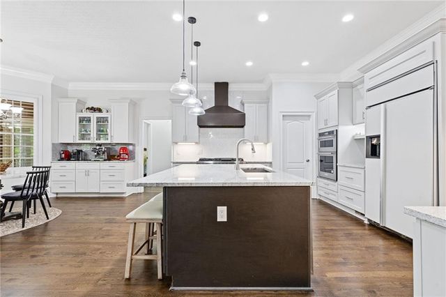 5222 Legends Drive, Braselton, GA 30517