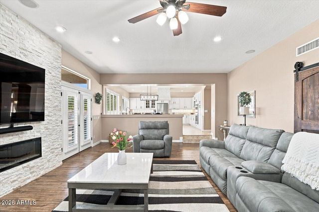 34313 N 23RD Lane, Phoenix, AZ 85085