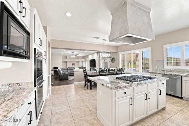 34313 N 23RD Lane, Phoenix, AZ 85085