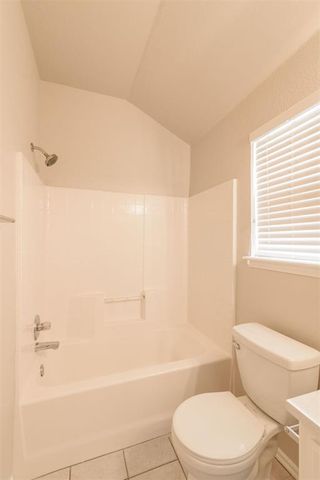 16240 Everglade Lane, Edmond, OK 73013