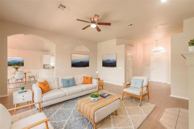 16240 Everglade Lane, Edmond, OK 73013