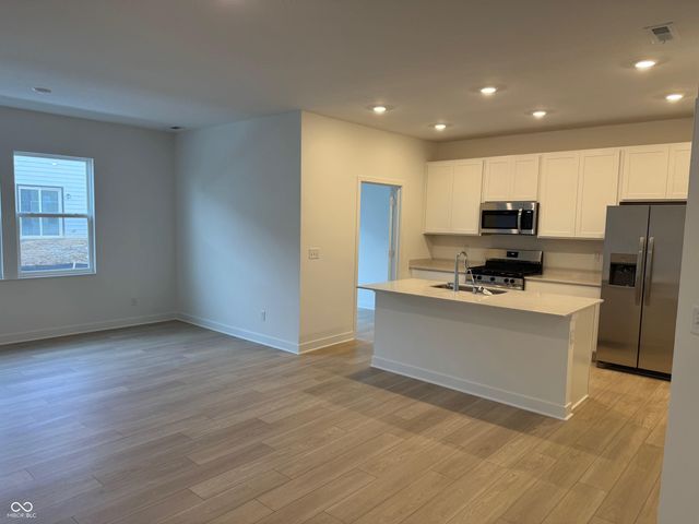 15174 Swallow Falls Way, Fishers, IN 46037