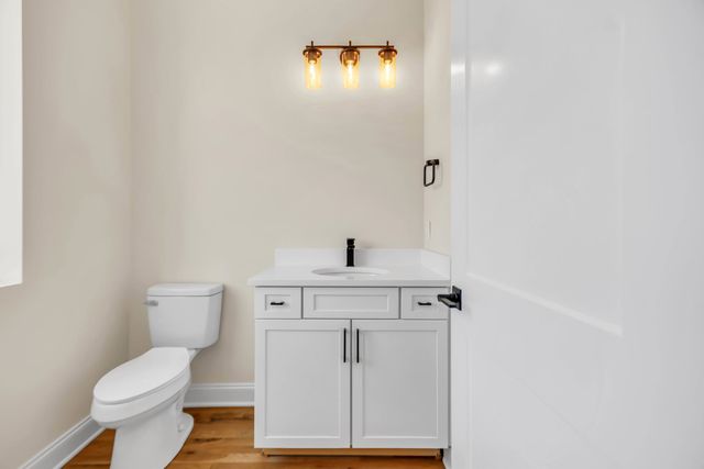 2126 Goodrich Ave, Nashville, TN 37218