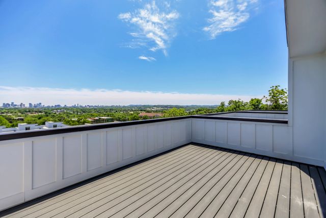 2126 Goodrich Ave, Nashville, TN 37218