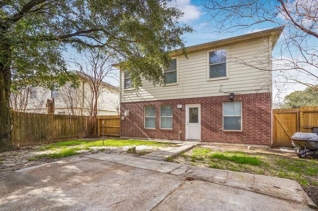 14809 Welbeck Dr, Channelview, TX 77530