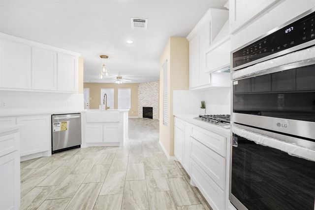 14809 Welbeck Dr, Channelview, TX 77530