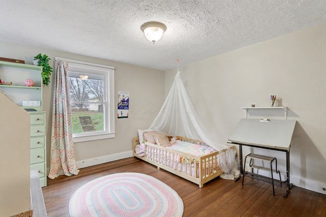 84 N Fulton Avenue, Newark, OH 43055