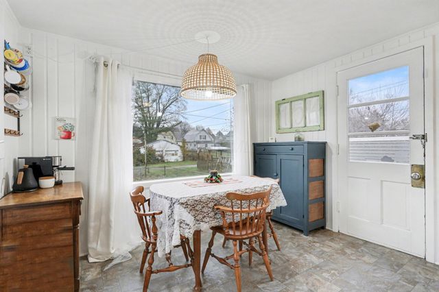 84 N Fulton Avenue, Newark, OH 43055