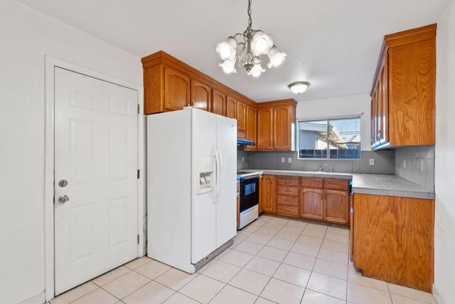 934 Di Guilio Avenue, Santa Clara, CA 95050