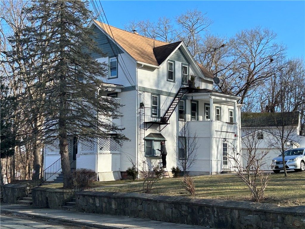 907 Bernon Street 1, Woonsocket, RI 02895