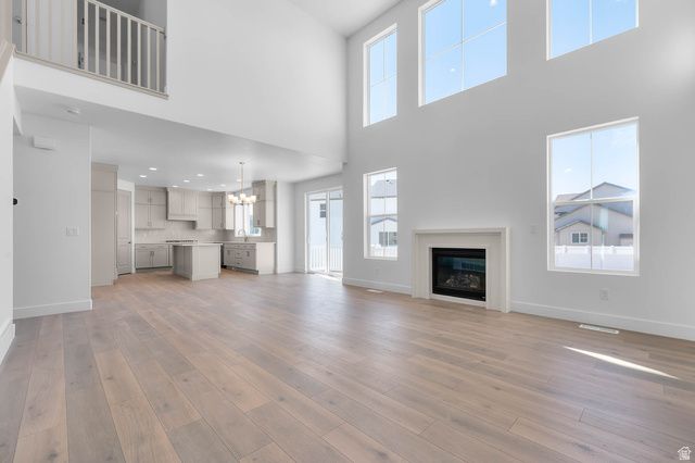 573 N SWEET CORN LN, Lindon, UT 84042