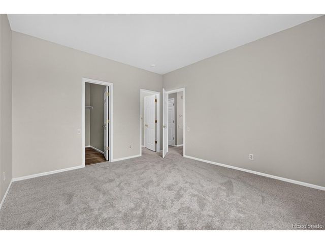 2906 W Long Cir A, Littleton, CO 80120