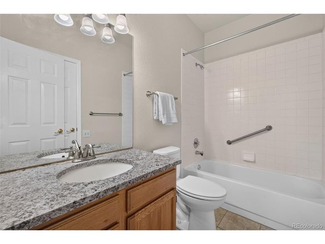 2906 W Long Cir A, Littleton, CO 80120