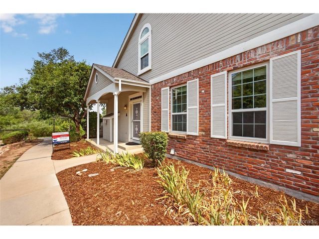 2906 W Long Cir A, Littleton, CO 80120