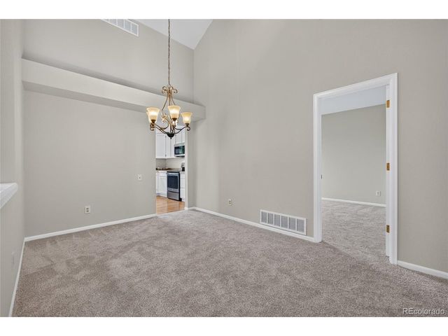2906 W Long Cir A, Littleton, CO 80120