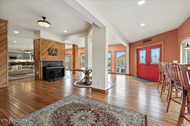 321 High St, Maryville, TN 37804