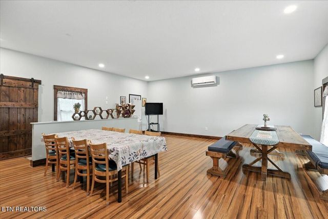 321 High St, Maryville, TN 37804