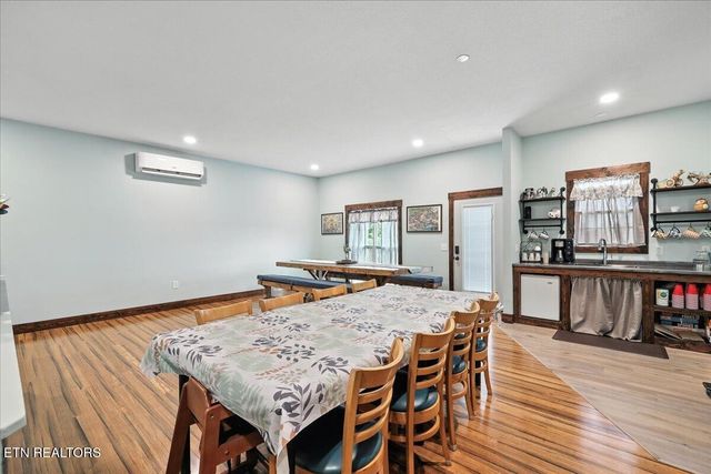 321 High St, Maryville, TN 37804