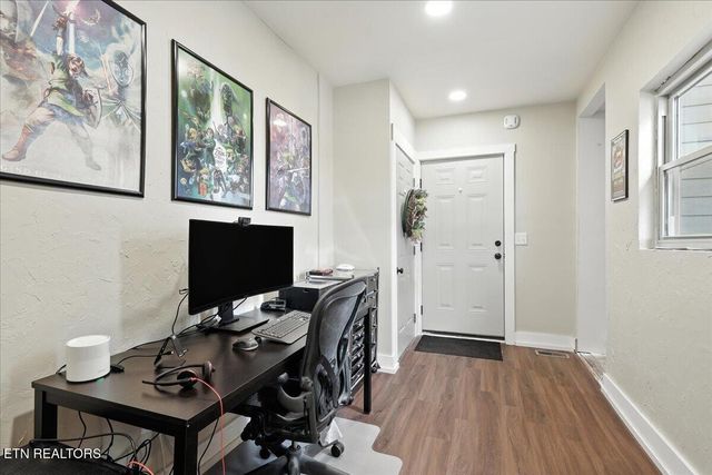 321 High St, Maryville, TN 37804