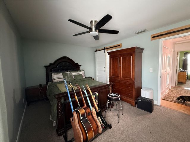 10009 REGAL WOODS LANE, Tampa, FL 33624