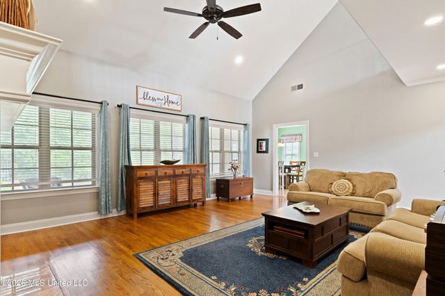 2157 Hemmingway Drive, Nesbit, MS 38651
