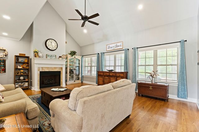 2157 Hemmingway Drive, Nesbit, MS 38651